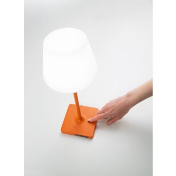 Fabas Luce Adam Bordslampa utomhus LED Orange, 1-ljuskällor